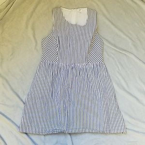 Crown and Ivy Petite 12 sleeveless dress